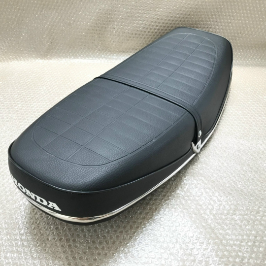 1972-1973 Honda CB500 Seat Saddle CB500 Four K1 K2 Double Seat 4r 77200-323-030A. Metal Pan